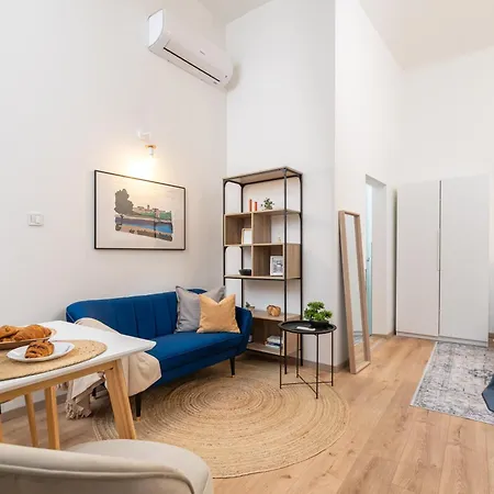 Charming Downtown Apartment Budapest Exterior photo